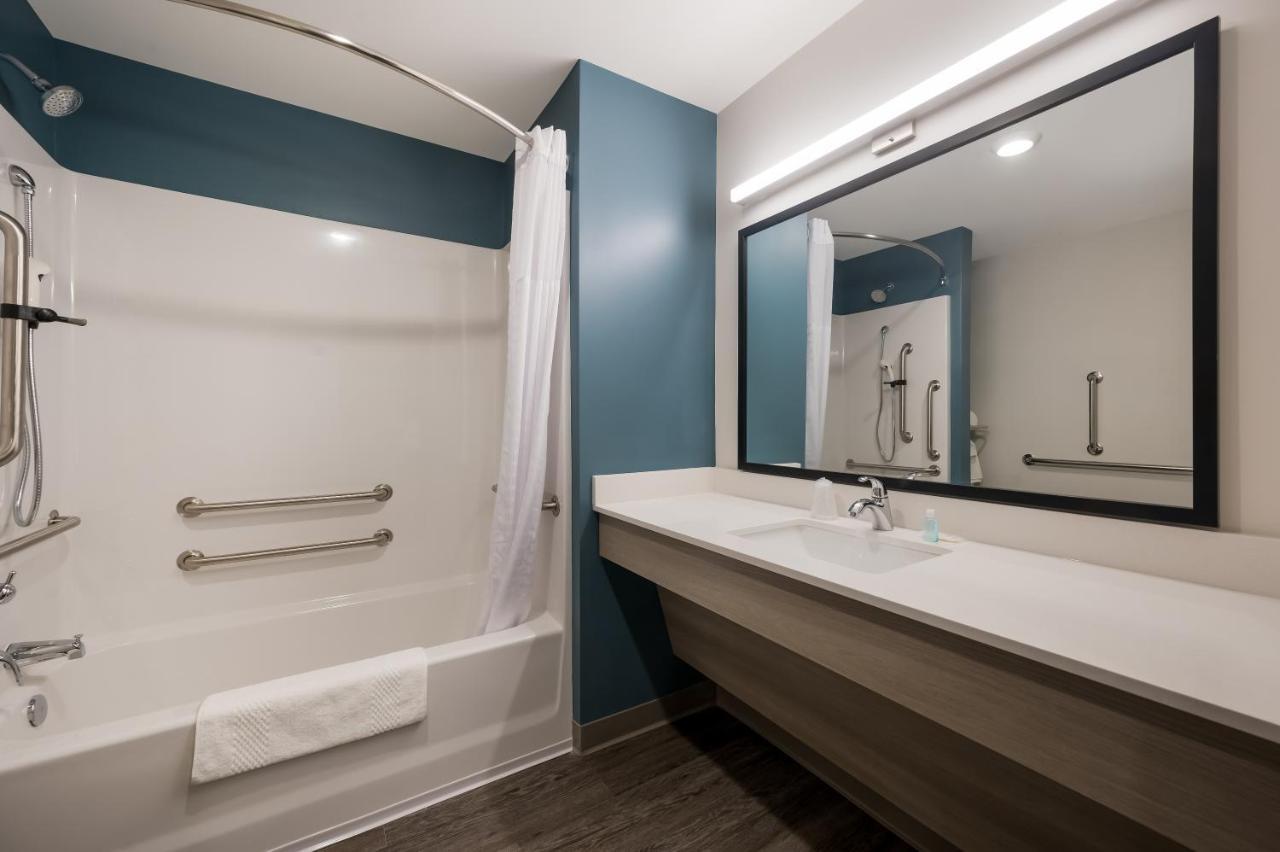 Woodspring Suites Detroit Sterling Heights Exterior foto